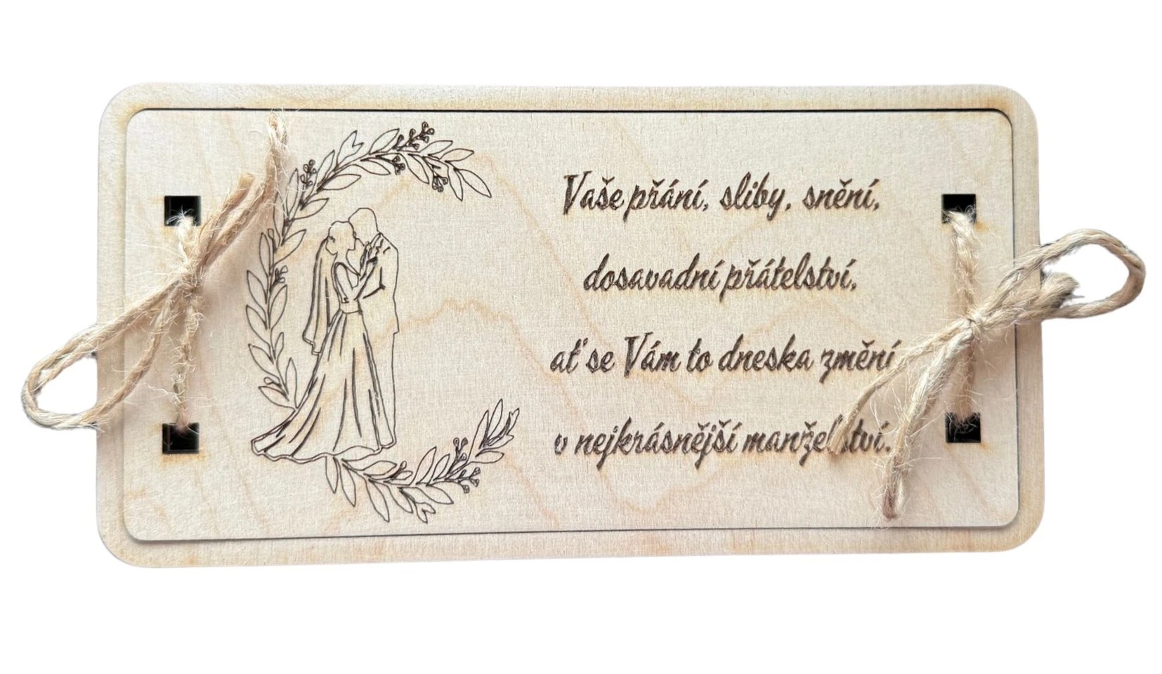 Dřevěná krabička na peníze svatba s vygravírovaným osobním svatebním veršem.